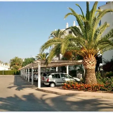 Apartamento Con Terraza Abierta. Wifi Gratis *